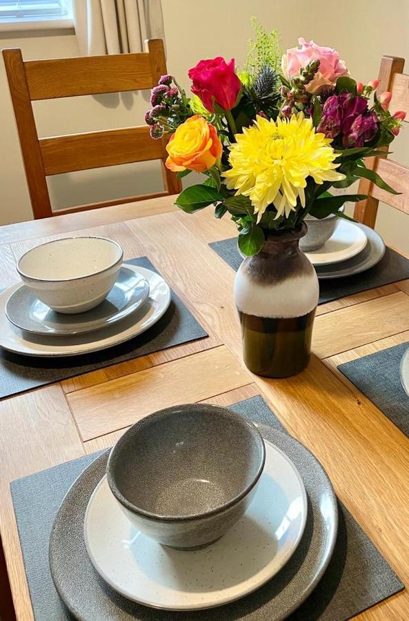 יורק 1 Merchants Gate - 2 Bedroom, City Apartment With Private Parking מראה חיצוני תמונה